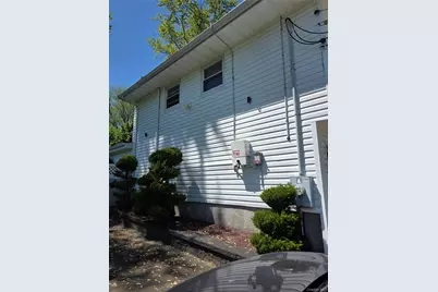 10 Meehan Lane, Coram, NY 11727 - Photo 13