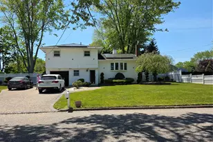 10 Meehan Ln, Coram, NY 11727 - Photo 23