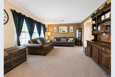 67 Sequoia Way, Holbrook, NY 11741 - Photo 7