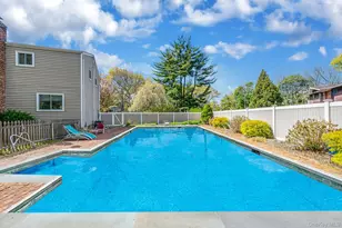 3 Otsego Ave, Dix Hills, NY 11746 - Photo 27