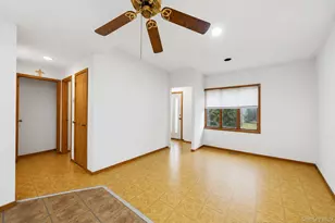46 Brushwood Dr, Shirley, NY 11967 - Photo 13