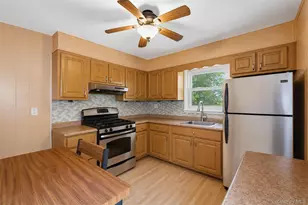 325 Glenbrook Ave, Yonkers, NY 10705 - Photo 9