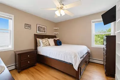 325 Glenbrook Avenue, Yonkers, NY 10705 - Photo 15
