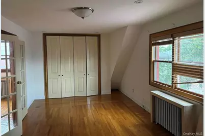 [Address not provided], Flushing, NY 11358 - Photo 5