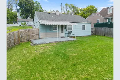 8 Cayuga Drive, Peekskill, NY 10566 - Photo 5