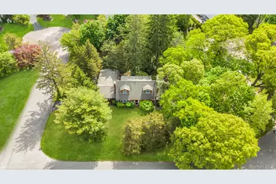 9 Archer Drive, Stony Brook, NY 11790 - Photo 1