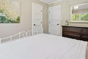 5 Canary Ct, Huntington, NY 11743 - Photo 15