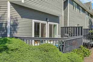 34 Village Green, Bardonia, NY 10954 - Photo 5