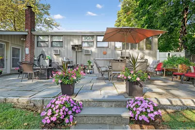 2834 Hedge Street, Yorktown Heights, NY 10598 - Photo 19