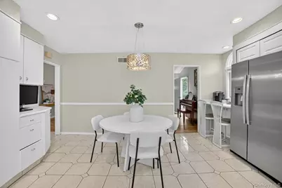 2834 Hedge Street, Yorktown Heights, NY 10598 - Photo 5