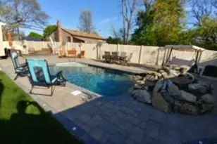 8 Oswego Dr, Bay Shore, NY 11706 - Photo 25