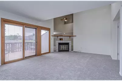 37 Rondout Harbor, Port Ewen, NY 12466 - Photo 13