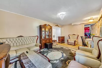 431 Argyle Road, East Meadow, NY 11554 - Photo 11