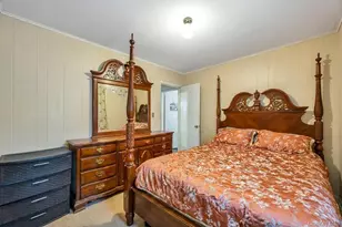 431 Argyle Rd, East Meadow, NY 11554 - Photo 15