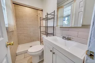 431 Argyle Rd, East Meadow, NY 11554 - Photo 19