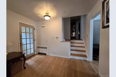 21 Woodridge Lane, Sea Cliff, NY 11579 - Photo 3