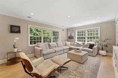 202 Rock Creek Lane, Scarsdale, NY 10583 - Photo 11
