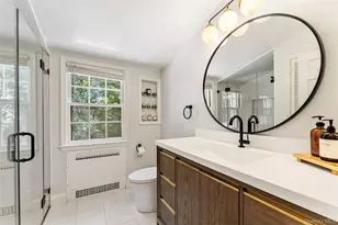 202 Rock Creek Ln, Scarsdale, NY 10583 - Photo 21
