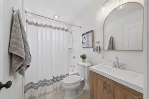 327 Broadway, Port Jefferson Station, NY 11776 - Photo 25
