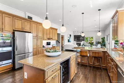 3 Lewis Avenue, Dobbs Ferry, NY 10522 - Photo 11