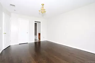 1302 Parkview Dr, Spring Valley, NY 10977 - Photo 21