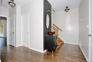 1302 Parkview Dr, Spring Valley, NY 10977 - Photo 19