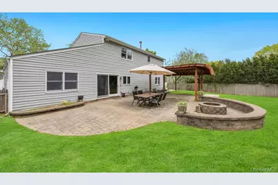 6 Grand Canyon Lane, Coram, NY 11727 - Photo 33