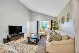 6 Grand Canyon Ln, Coram, NY 11727 - Photo 7