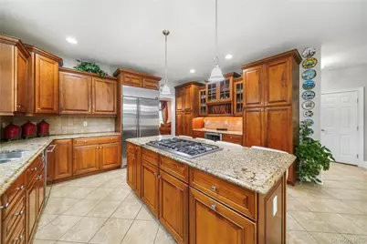 27 Deangelis Drive, Monroe, NY 10950 - Photo 7