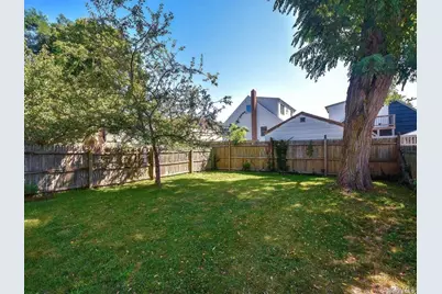 34 Firwood Road #B, Port Washington, NY 11050 - Photo 21