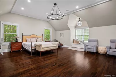 7 Harcourt Road, Scarsdale, NY 10583 - Photo 17