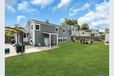 121 Lowell Road, Sayville, NY 11782 - Photo 19