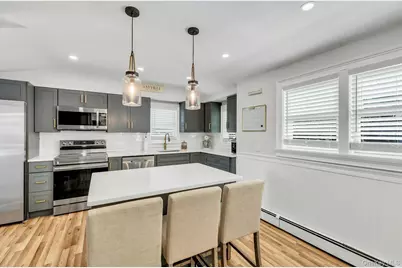 121 Lowell Road, Sayville, NY 11782 - Photo 5
