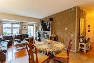 2-60 Beach 81st St, Rockaway Beach, NY 11693 - Photo 3