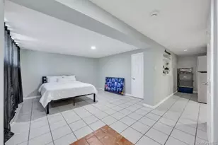 48 E Grove St, Massapequa, NY 11758 - Photo 25