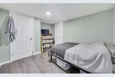 48 E Grove Street, Massapequa, NY 11758 - Photo 33