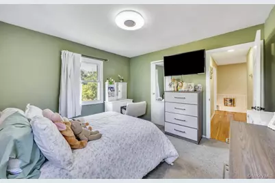 48 E Grove Street, Massapequa, NY 11758 - Photo 21