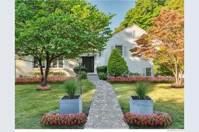 15 Hillside Road, Bronxville, NY 10708 - Photo 1