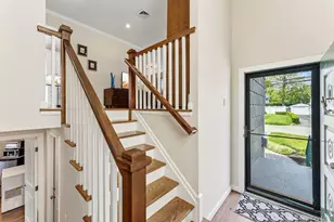 28 Satinwood Rd, Bayville, NY 11709 - Photo 3