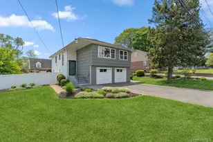 28 Satinwood Rd, Bayville, NY 11709 - Photo 23