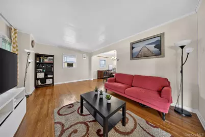 32-34 147th Place, Flushing, NY 11354 - Photo 5