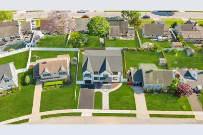 14 Eve Lane, Levittown, NY 11756 - Photo 35