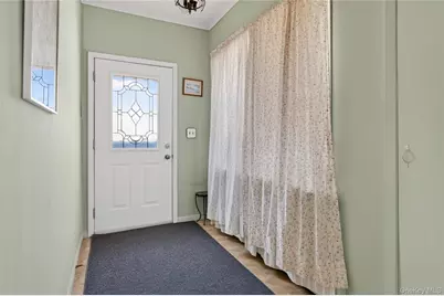 463 E Market Street, Long Beach, NY 11561 - Photo 3