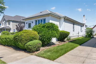 463 E Market Street, Long Beach, NY 11561 - Photo 1
