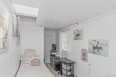 14 Lurcott Lane, Central Islip, NY 11722 - Photo 19