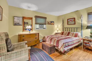 261 W Pulaski Rd, Huntington Station, NY 11746 - Photo 9