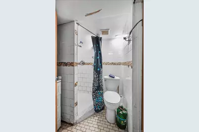 177-15 Troutville Road, Jamaica, NY 11434 - Photo 5