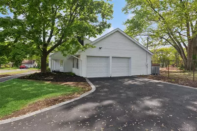 4 Blackwell Lane, Stony Brook, NY 11790 - Photo 29