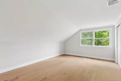 4 Blackwell Lane, Stony Brook, NY 11790 - Photo 15