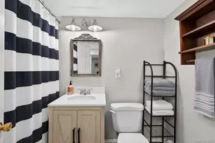 29 Alister Cir, East Northport, NY 11731 - Photo 23